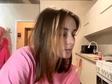 Checkout 18 years old isauratorkelson from Chaturbate isauratorkelson from Chaturbate