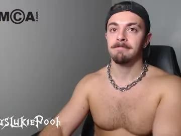 itslukiepooh from Chaturbate