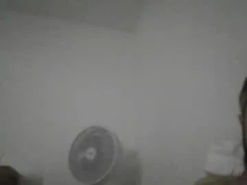 j672233 from Chaturbate