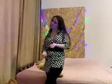 jenniebadua from Chaturbate