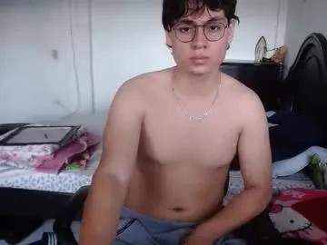 kafer_1022 from Chaturbate