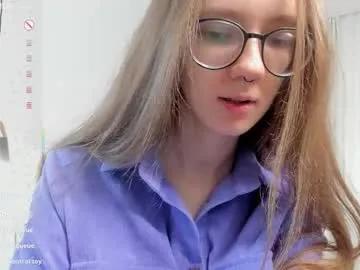 katinatonge from Chaturbate