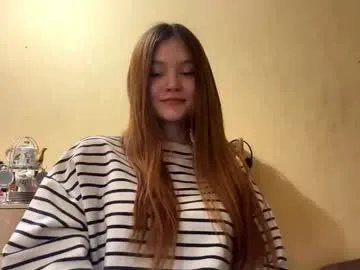 kelseycuesta from Chaturbate