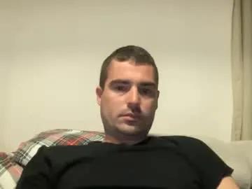 kevinpillobello from Chaturbate