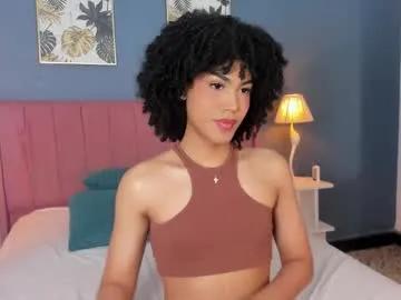 khloelatina from Chaturbate