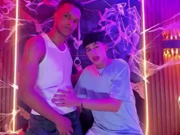 kings_and_secrets from Chaturbate