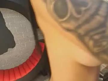 kinkytattobabe from Chaturbate