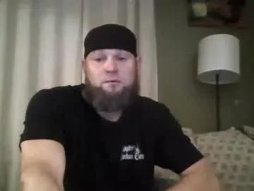 layinlow42 from Chaturbate