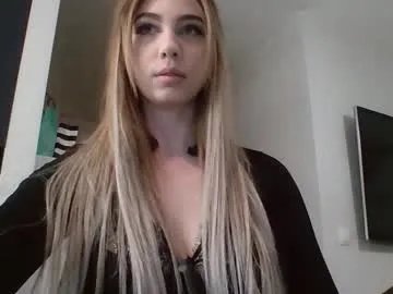 lilysweetgirl from Chaturbate