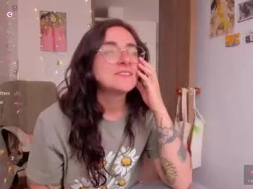 Admire 27 years old linda_giggle from Chaturbate linda_giggle from Chaturbate