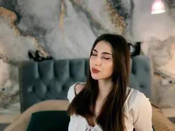 Try Chaturbate's Lindablyee lindablyee from Chaturbate