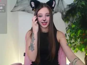 littlee_cherry18 from Chaturbate