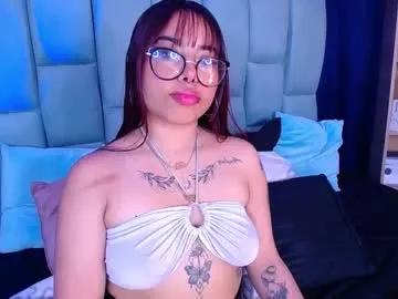 littlenathy_ from Chaturbate