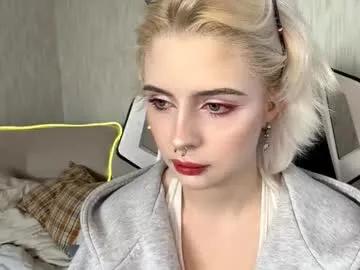 lorrettachimento from Chaturbate