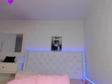 Join Chaturbate's Loveit_hermione loveit_hermione from Chaturbate