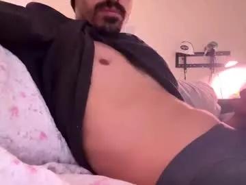 lovemelovemeneedme from Chaturbate