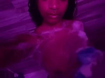 lovesalem from Chaturbate