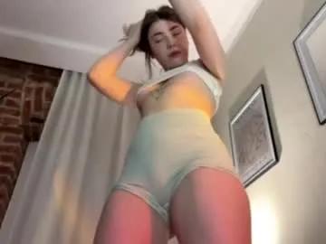 luckycutia from Chaturbate