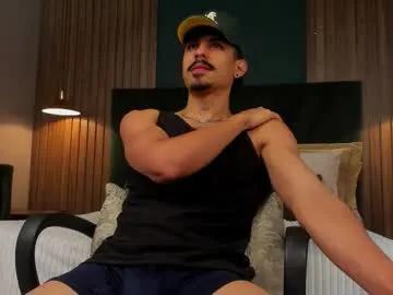 lukeetaylor_ from Chaturbate