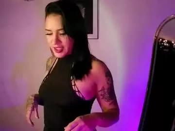 lunaadamsx from Chaturbate