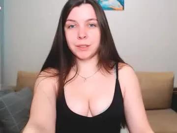 lunalovesuu from Chaturbate