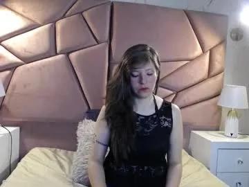luzhy from Chaturbate