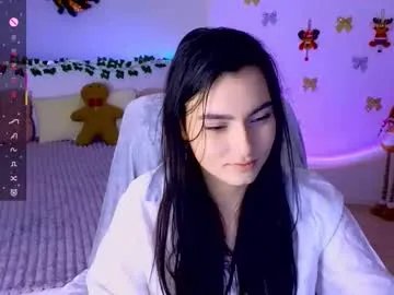 medina_andress from Chaturbate