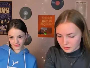 mia_starrr_ from Chaturbate