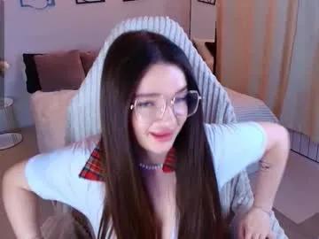 mila_strawberryy from Chaturbate