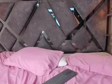 miss_zoe43 from Chaturbate