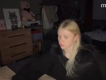 mollybrith from Chaturbate