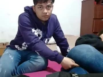 Try 21 years old naisha_and_axelh from Chaturbate naisha_and_axelh from Chaturbate