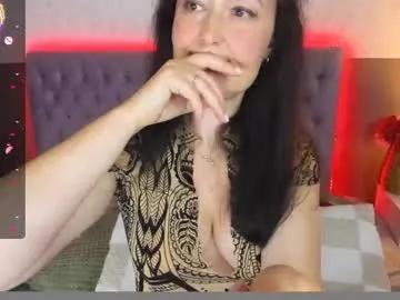 Join Nathalystars, she wants to masturbate for you nathalystars from Chaturbate