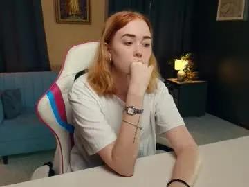 nelliemathers from Chaturbate