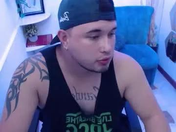 noat_moore from Chaturbate