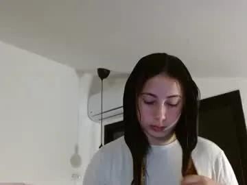 Admire Chaturbate's Poppysinclaire poppysinclaire from Chaturbate
