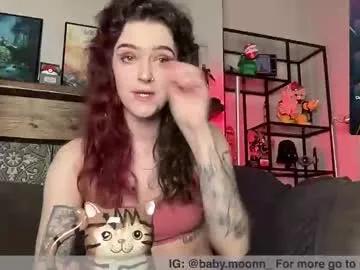 rae_moon from Chaturbate