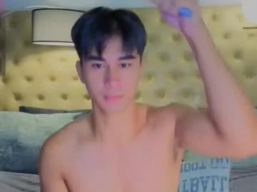 Hot Reidalert69 wants you to fuck his body now reidalert69 from Chaturbate