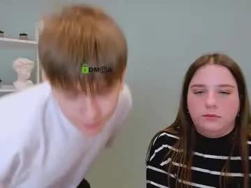 rina_glow from Chaturbate