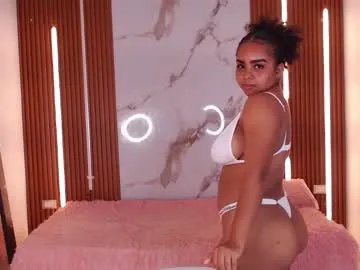 rosselyn_ from Chaturbate