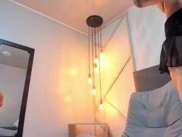 sarahsaenz_ from Chaturbate