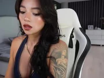 Admire naked stripper Scarlett__baker11 scarlett__baker11 from Chaturbate