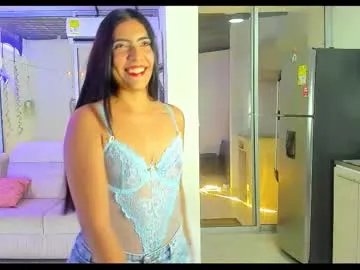 secrethause71605 from Chaturbate