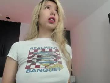 serene_waves from Chaturbate
