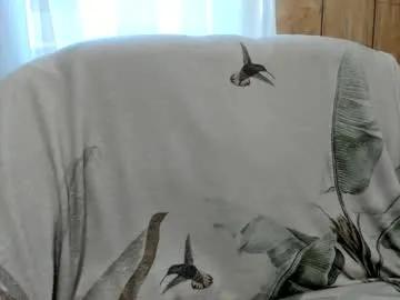 shy_in_bed from Chaturbate