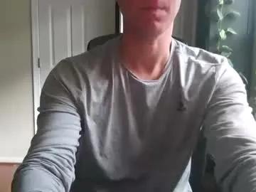 sluttyputtyxxx from Chaturbate