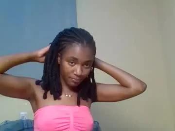 snowie_eyes from Chaturbate