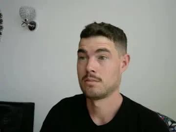 sultansgirls from Chaturbate