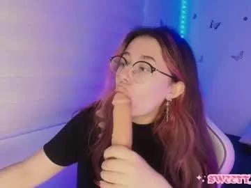 Explore 20 years old sweettvera_ from Chaturbate sweettvera_ from Chaturbate