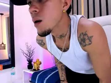 tattoo22_ from Chaturbate